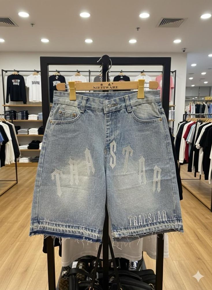 Instagram shop